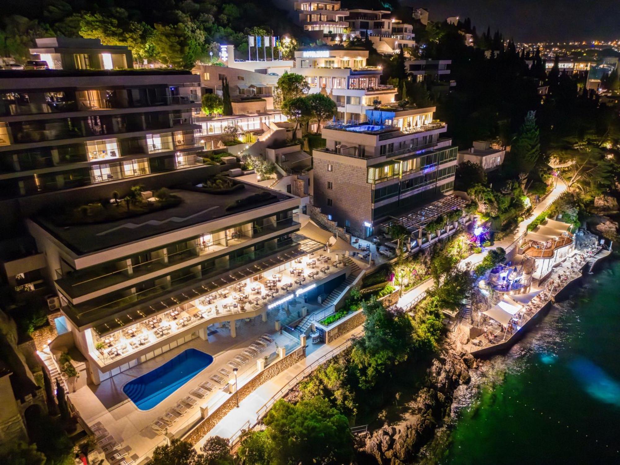 Hotel More (Adults Only) Dubrovnik Bagian luar foto View of the hotel