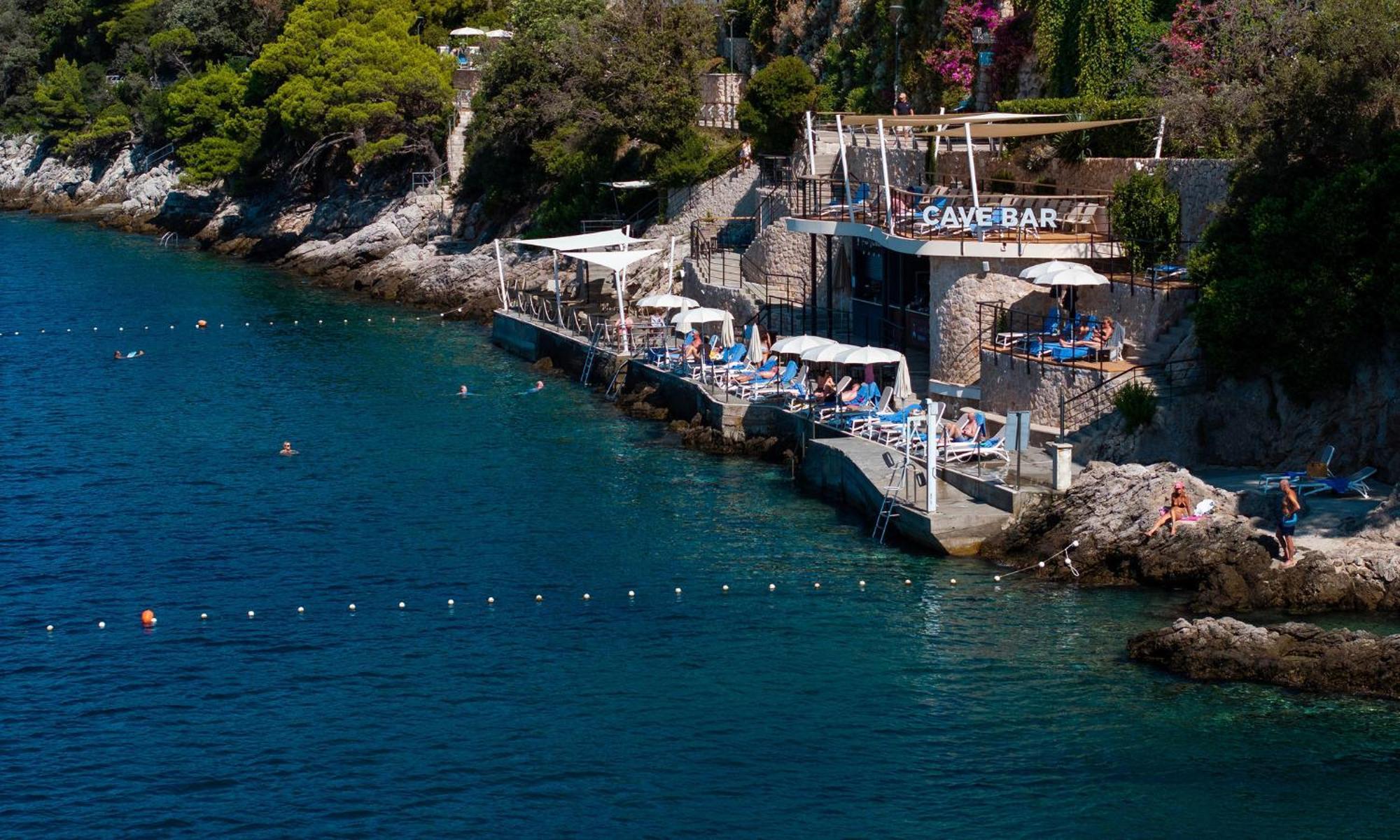 Hotel More (Adults Only) Dubrovnik Bagian luar foto The Cave Bar