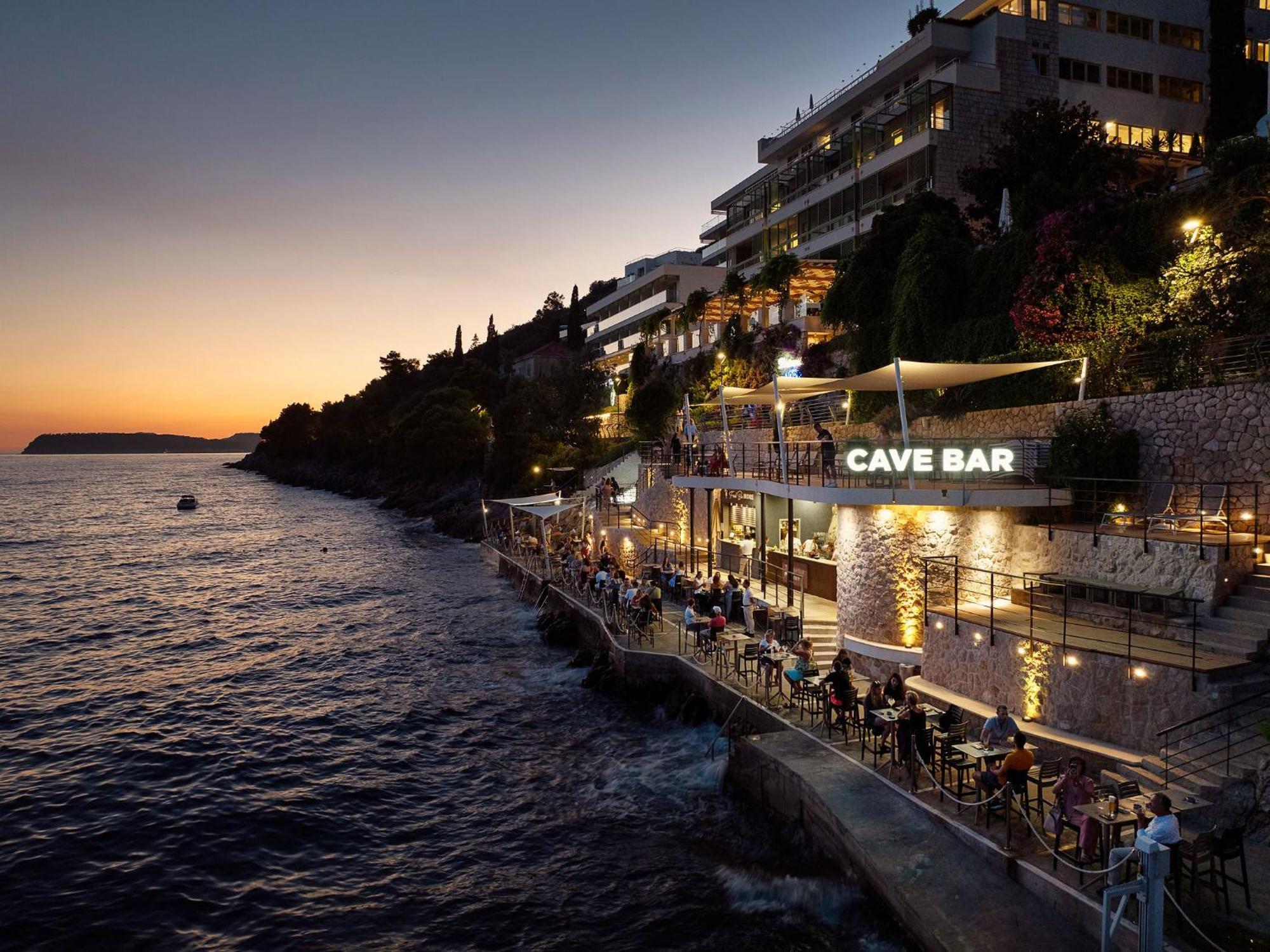 Hotel More (Adults Only) Dubrovnik Bagian luar foto Cave Bar