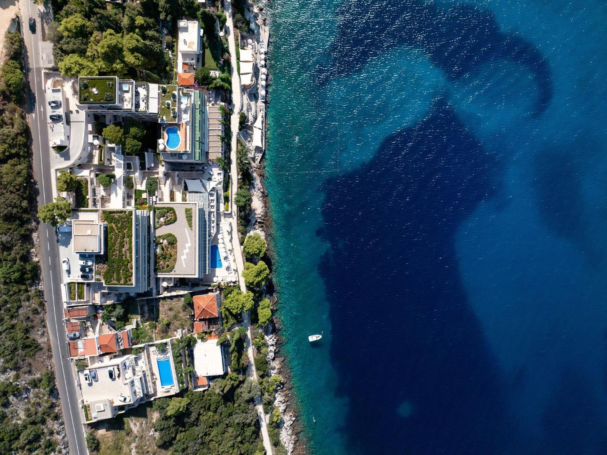 Hotel More (Adults Only) Dubrovnik Bagian luar foto Aerial view of the hotel